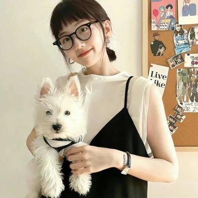 男生女生向前冲